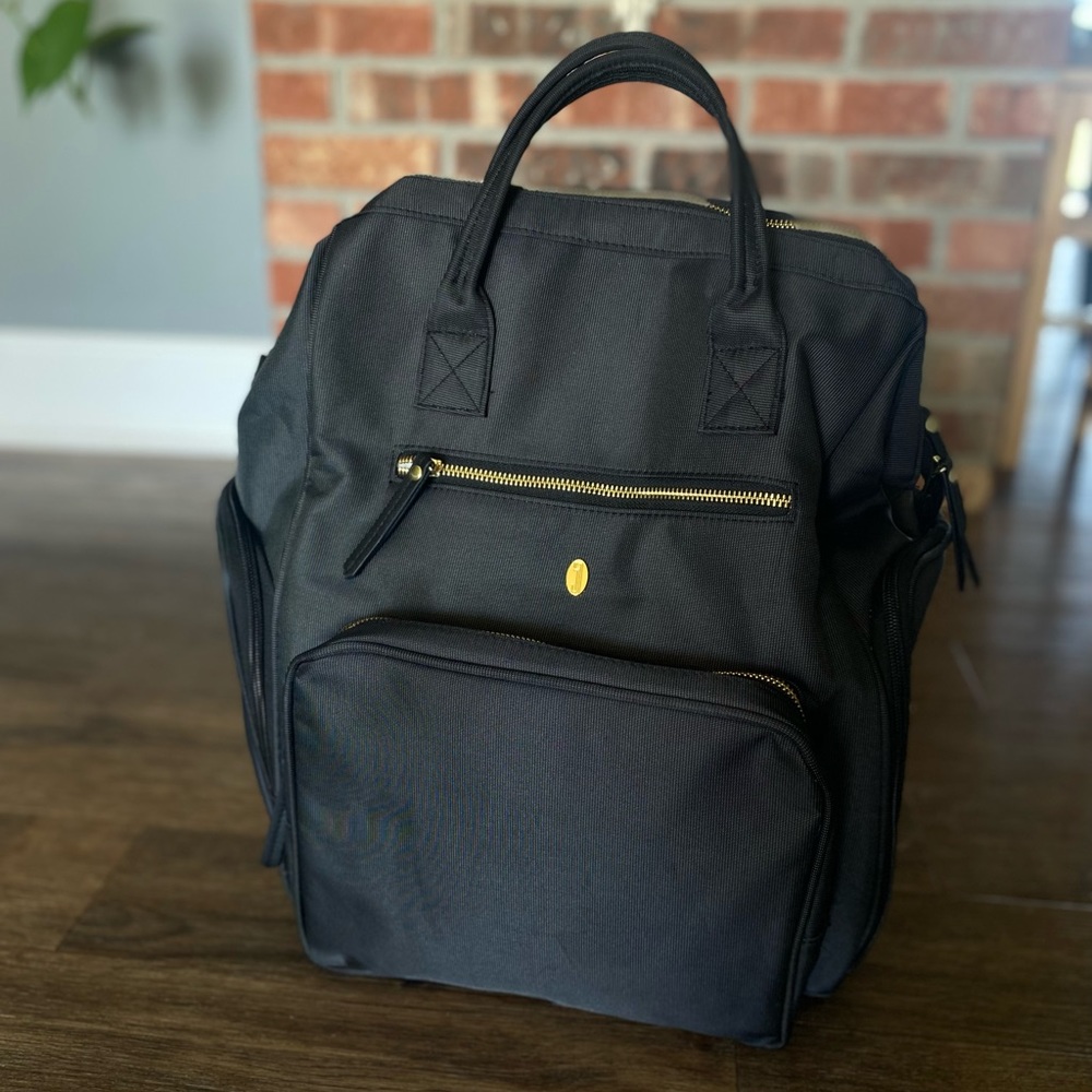 Idaho Jones Pump Bag Backpack